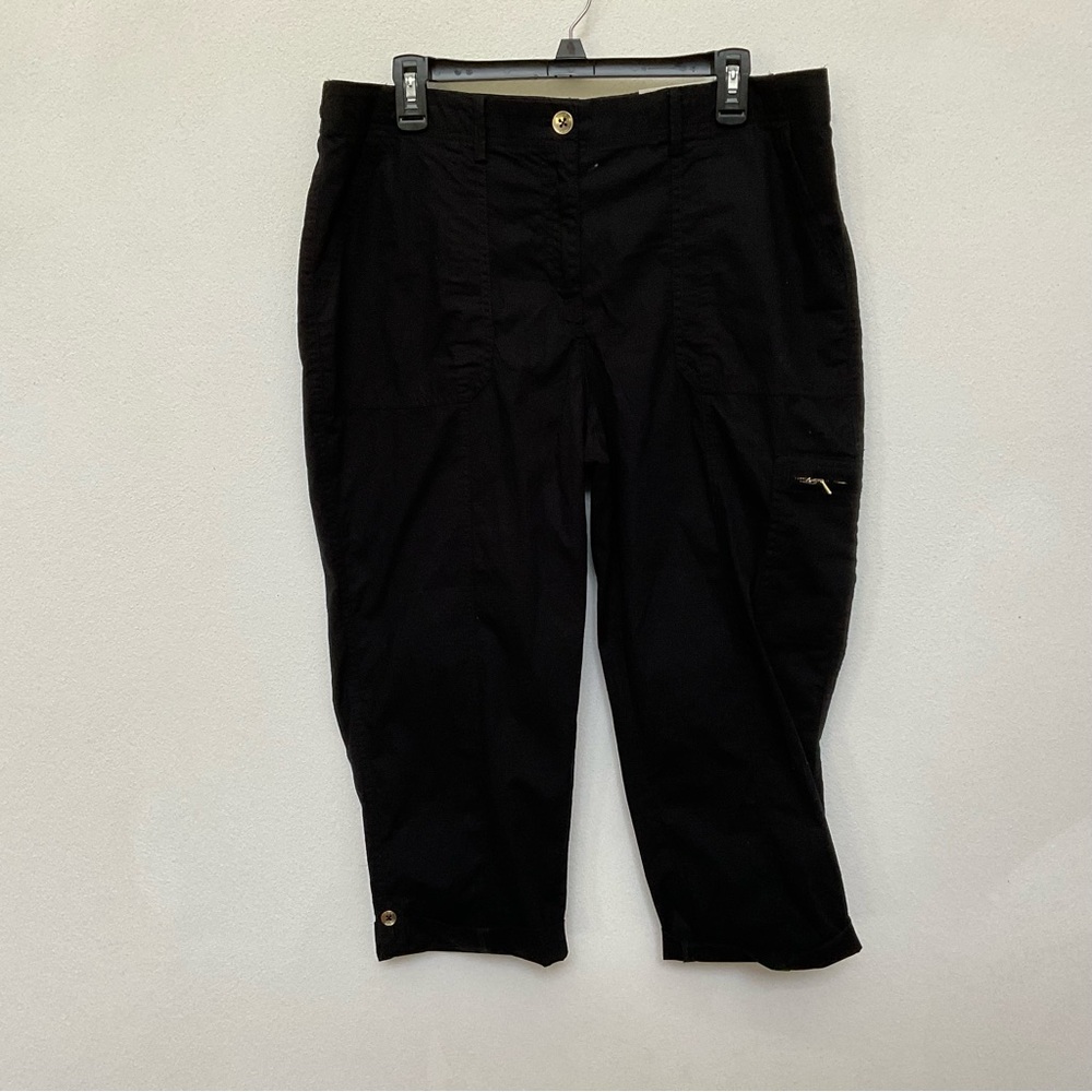 NWT Chico's Casual Fly Front Cargo Crop Black, Gold Straight Leg Size 2 US 12